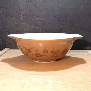 Pyrex Cinderela Mixing Bowl Early American 4 Qt, #444.